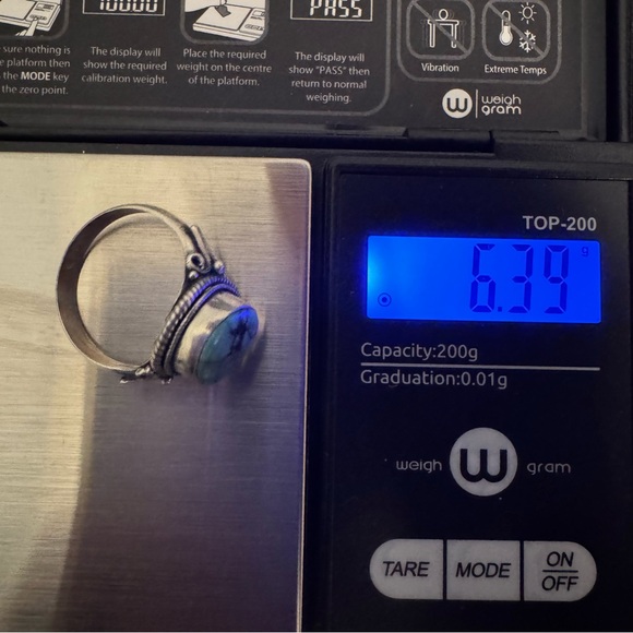 Vintage Sterling Silver Turquoise Ring - Picture 7 of 9